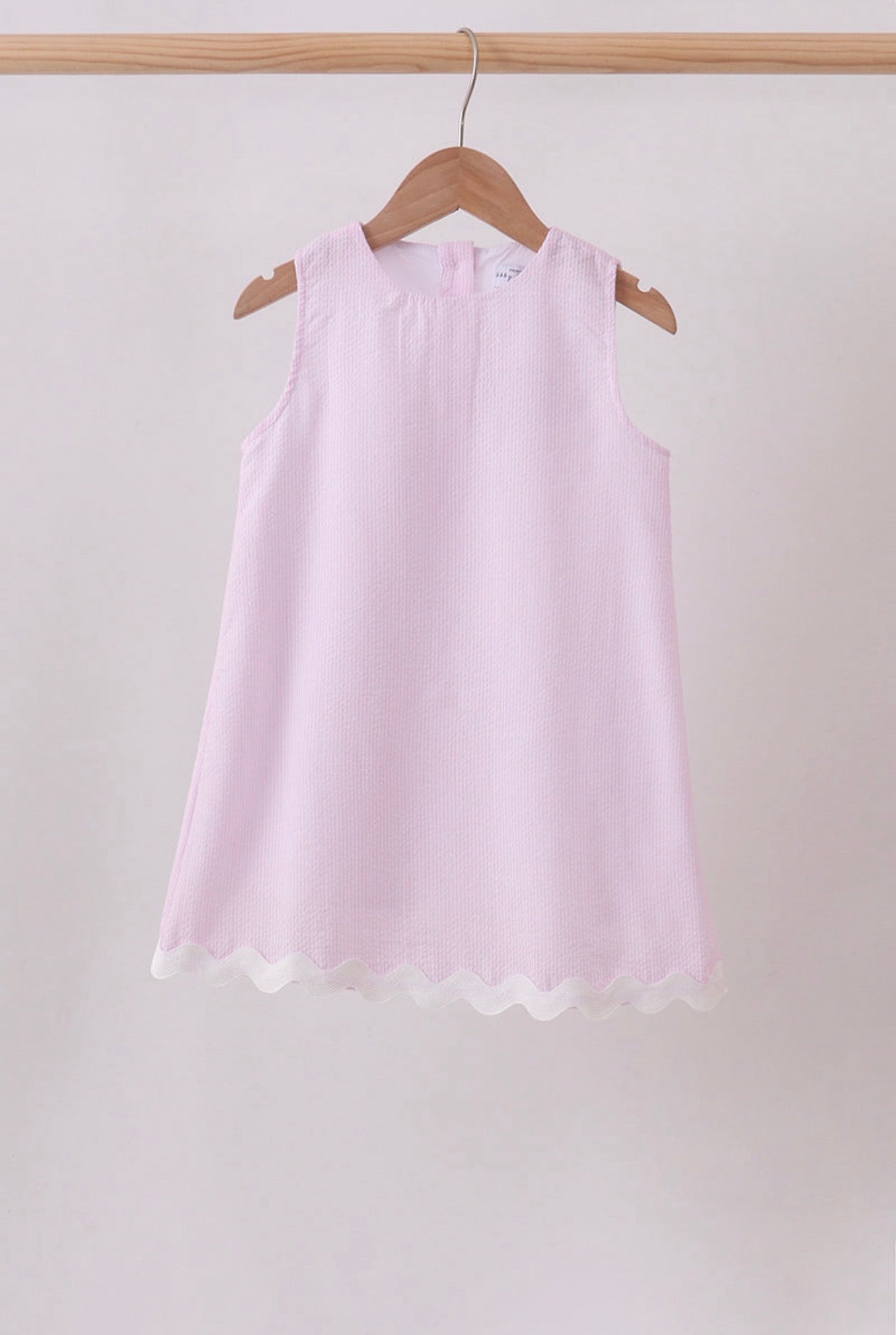 Pink seersucker stripe scalloped dress 4T