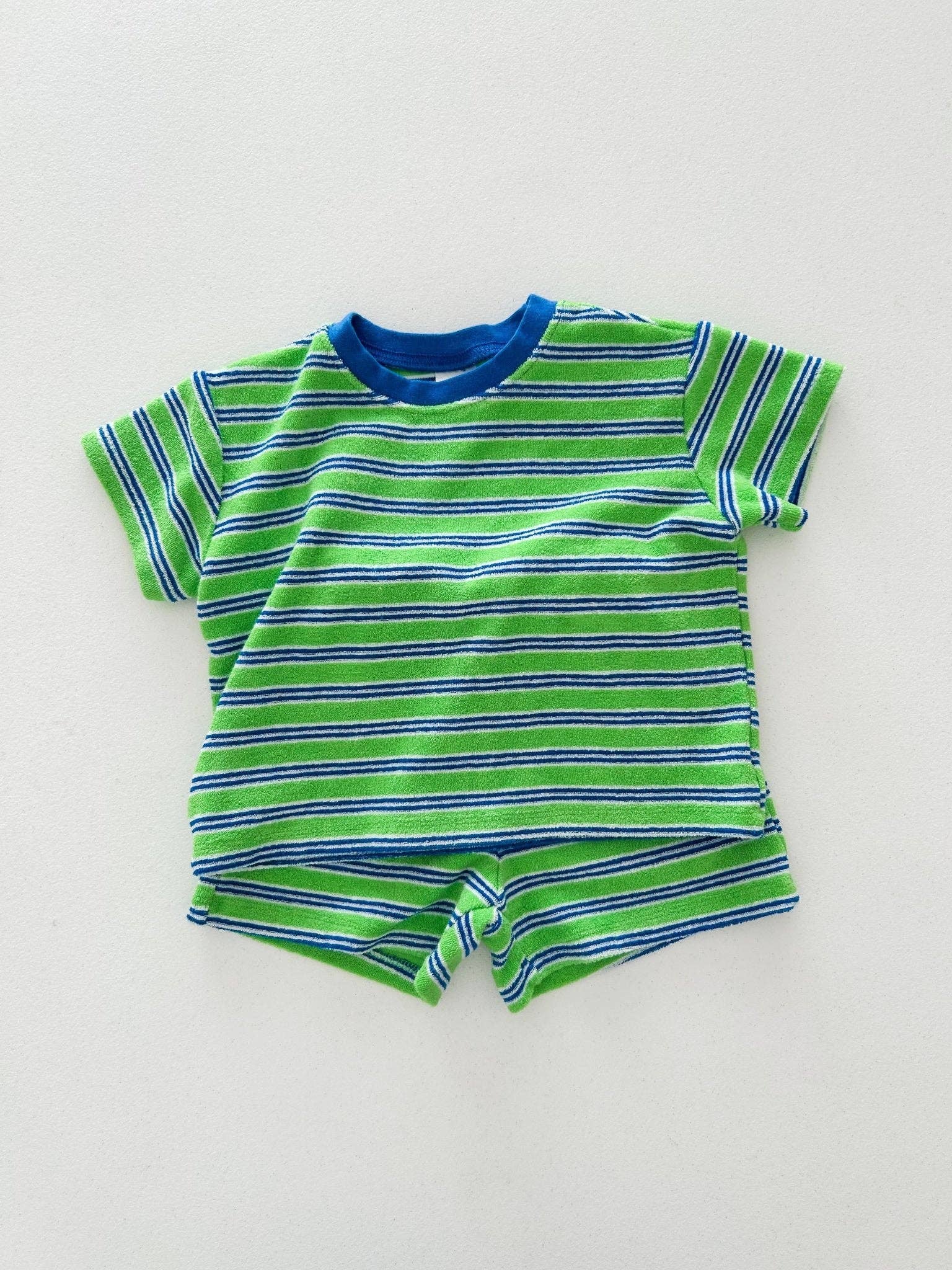 At Noon Kids Stripe Terry Cloth Short Sleeve Top and Shorts Set Green: 6-12m